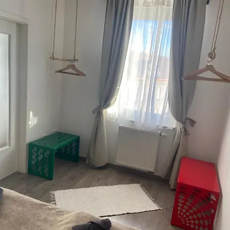 Gyoengy Apartman Sopron Exterior photo